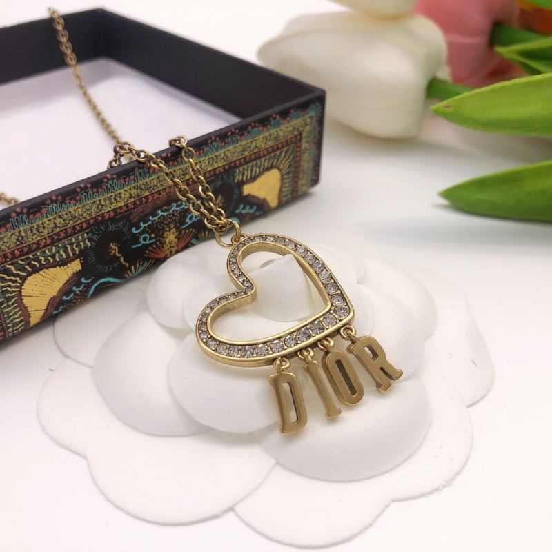 chr1st1an D10r necklaces